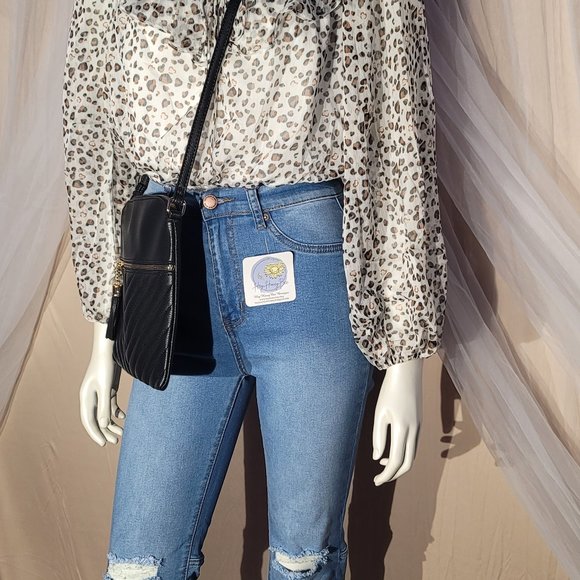 Black and Gold Crossbody - Picture 3 of 5